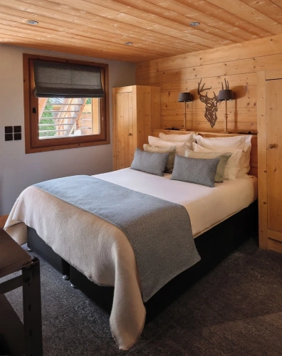 6 Bedrooms Bed in Dorm with mountain view