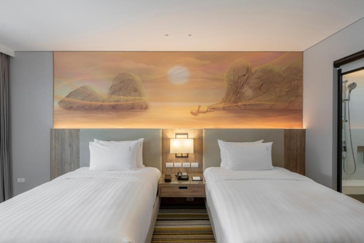 Standard Twin room with mountain view