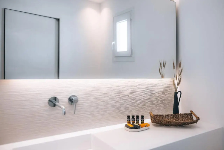 Adama Mykonos Boutique Hotel