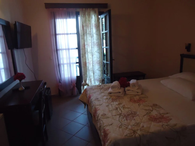 Eden Hotel