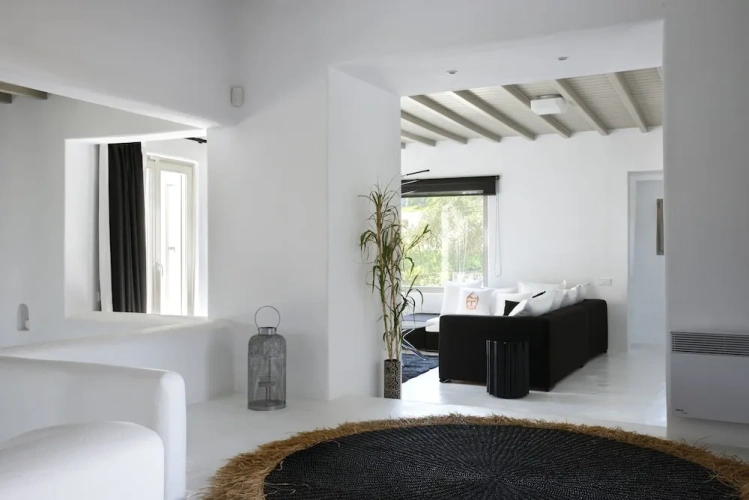 4 Bedrooms Luxury Villa with sea view