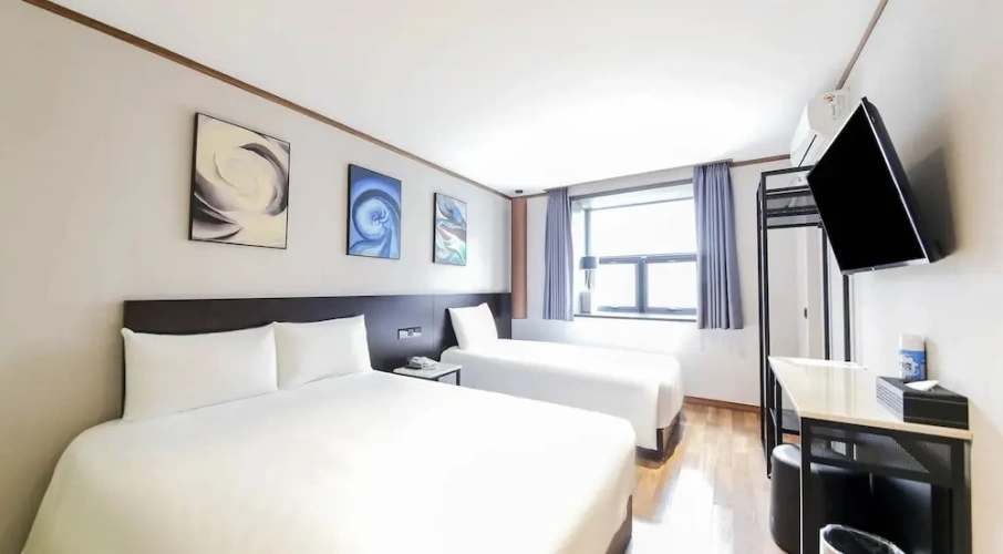Premium Twin room