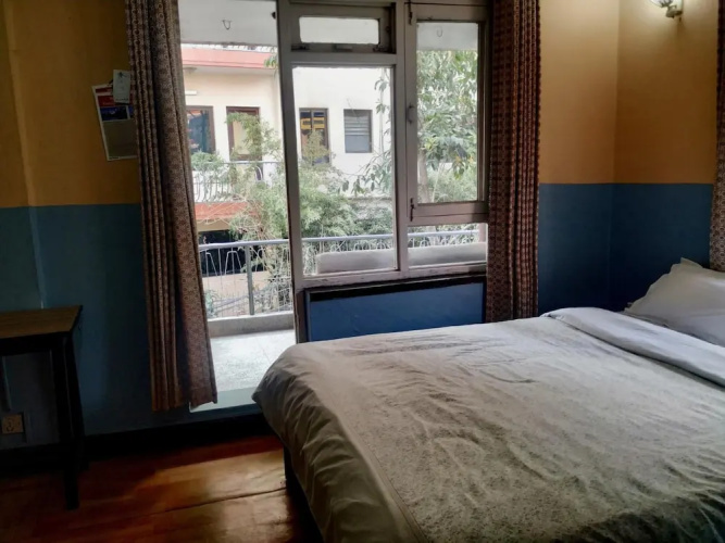 Beehive Hostel