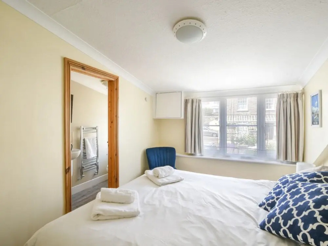3 Cobb View