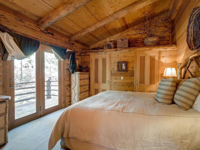 Edelweiss Log Cabin