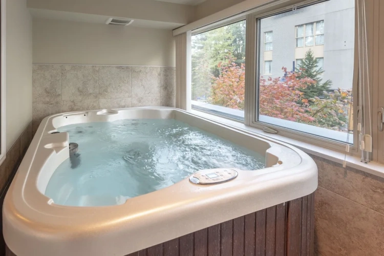 1 Bedroom Apartment with balcony