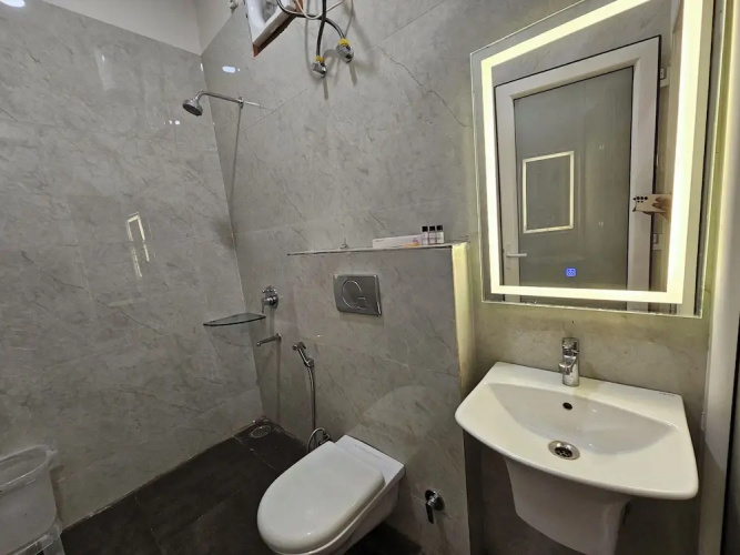 Devki Grand Hotel