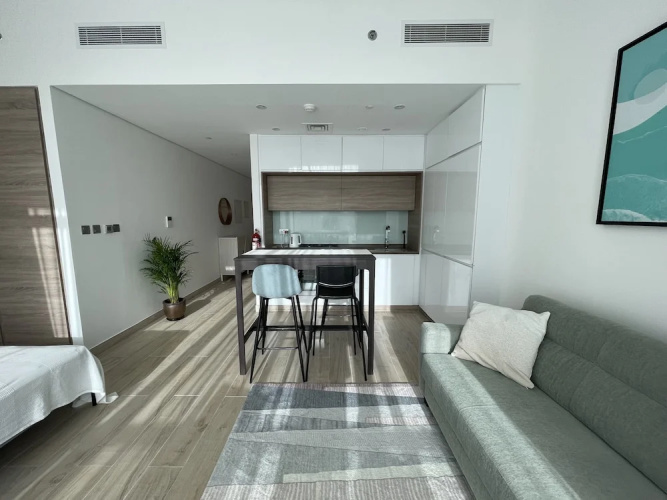 Modern Studio wz Stunning City View