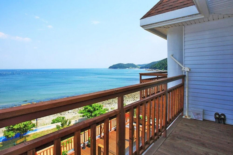 Yeosu Haeoreum Pension