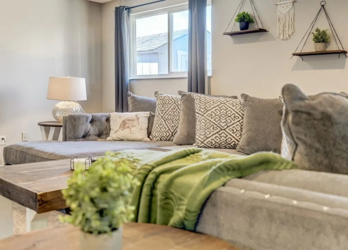 4 Bedrooms Cottage