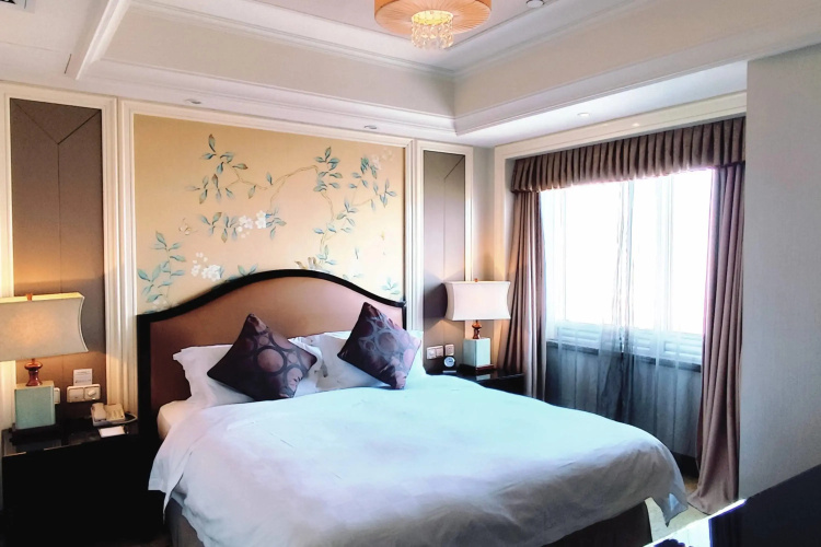 Ramada Plaza Tian Lu
