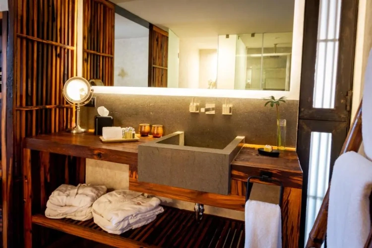 Deluxe Double Suite