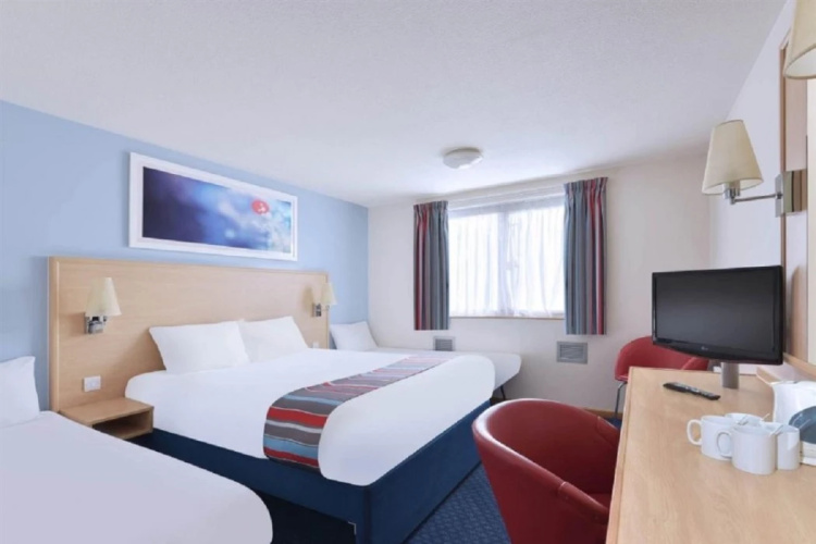 Travelodge Alton Four Marks