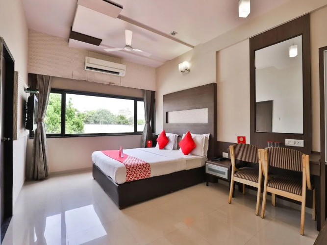 OYO 1271 Hotel Raajpath