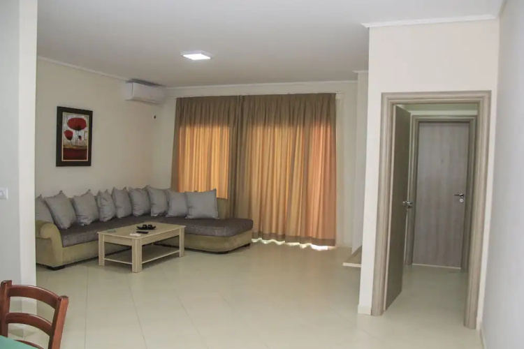 Maxi's Apartments