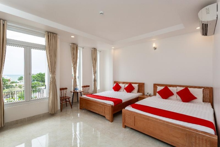 Standard Quadruple Family room with sea view