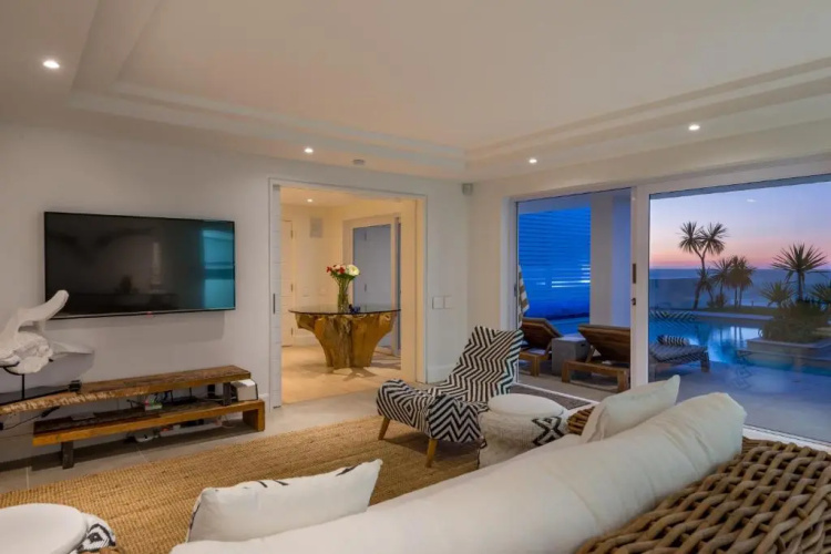 Sandpiper House