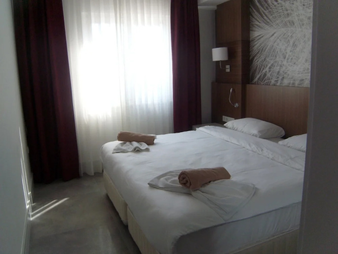 Marine Suites and Spa
