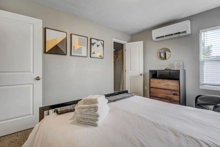 2 Bedrooms Cottage