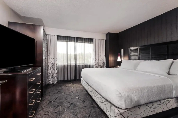 Accessible Double Suite