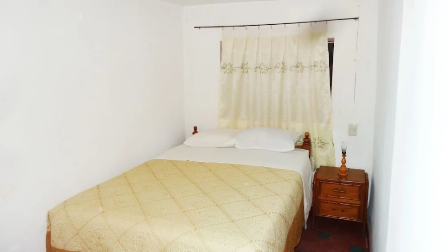 Standard Twin room with mountain view