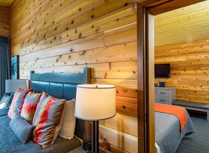 Denali Bluffs Hotel