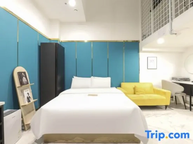 Premium Twin room