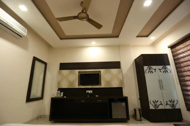 Hotel Ambience Jhansi