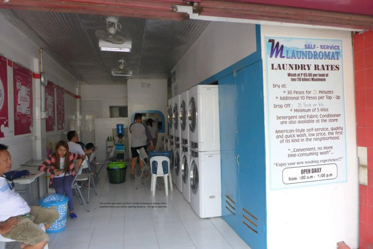 Rozen Suites Malakas
