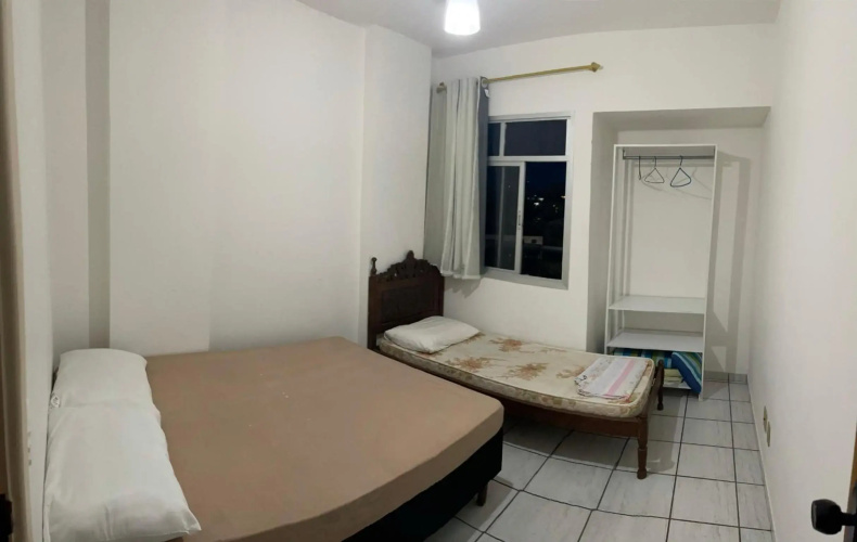 Apartamento Guarapari pé na areia com Wi-Fi e Garagem