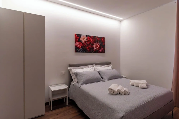 Standard Double room with city view