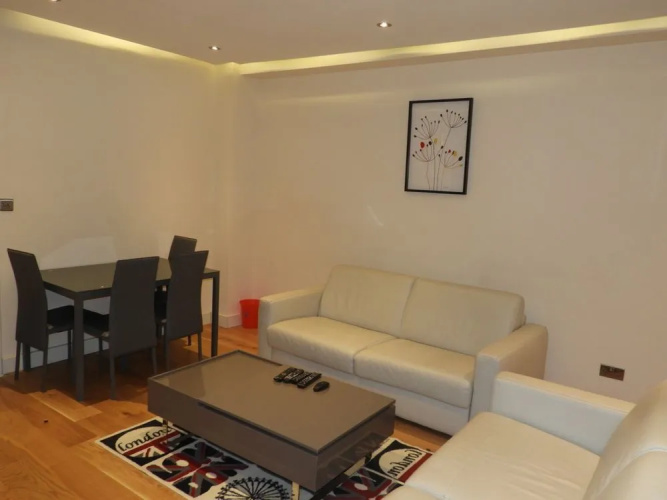 Marble Arch Apartment
