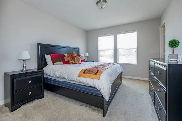 Compass_bay_5141