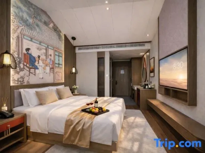Standard Double room with city view