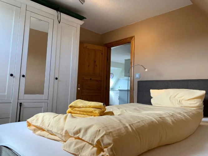 Heideweg, 3 Zimmer Obergeschoss Appartement mit Garten-Sitzplatz