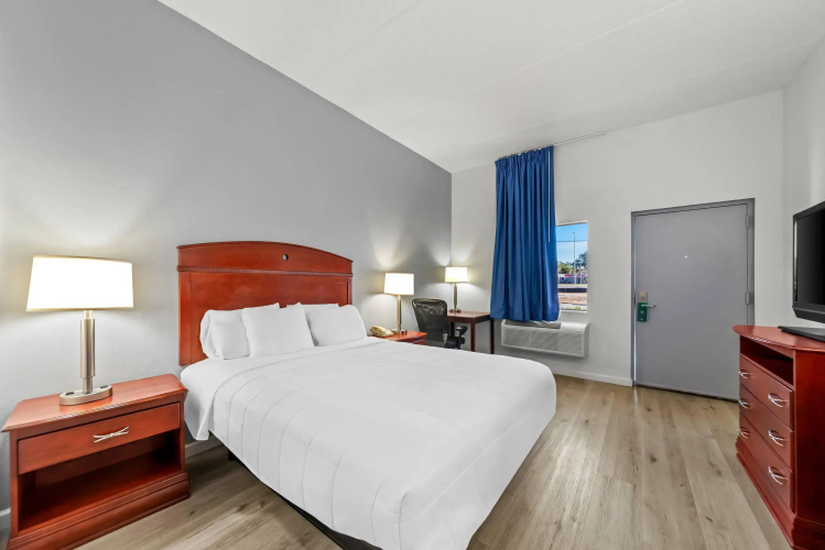 Quality Inn Weeki Wachee - Spring Hill