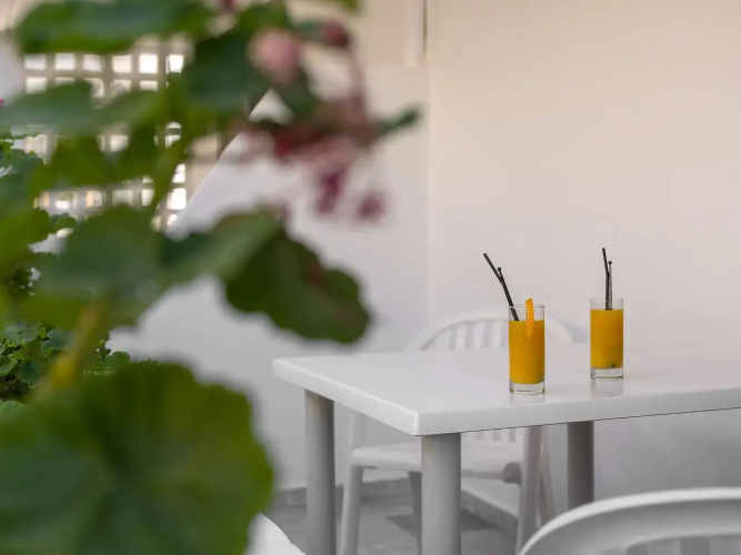 Ariadne Hotel