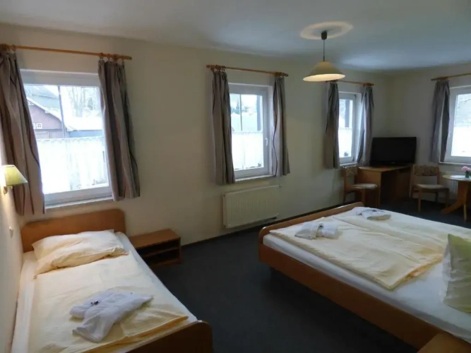 Standard Quadruple room