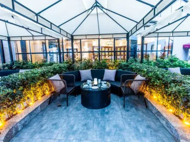 Lax Hotel (Jintang Jinsha Park)