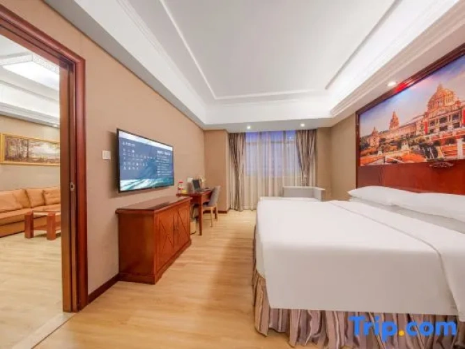Deluxe Double Suite