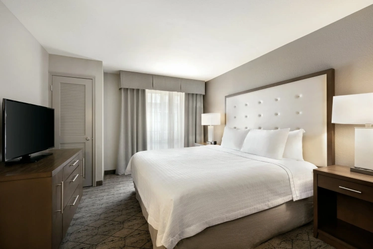2 Bedrooms Suite