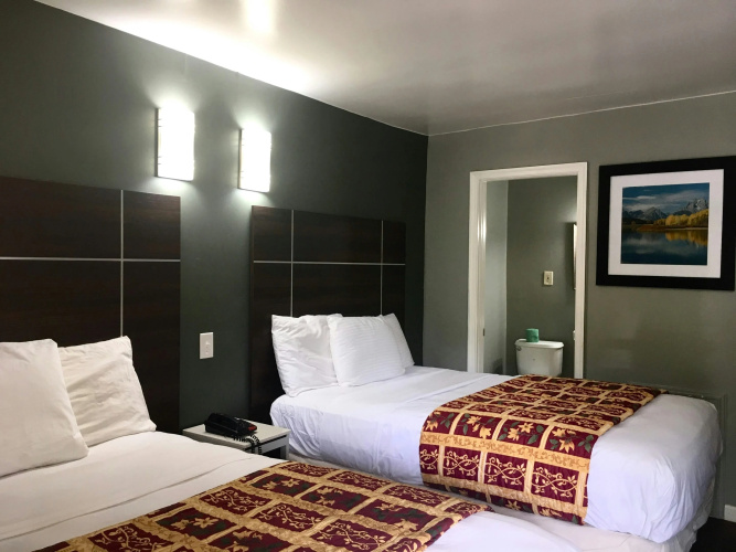 Red Carpet Inn