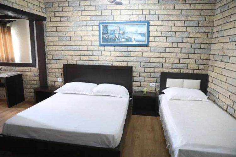 Deluxe Triple room