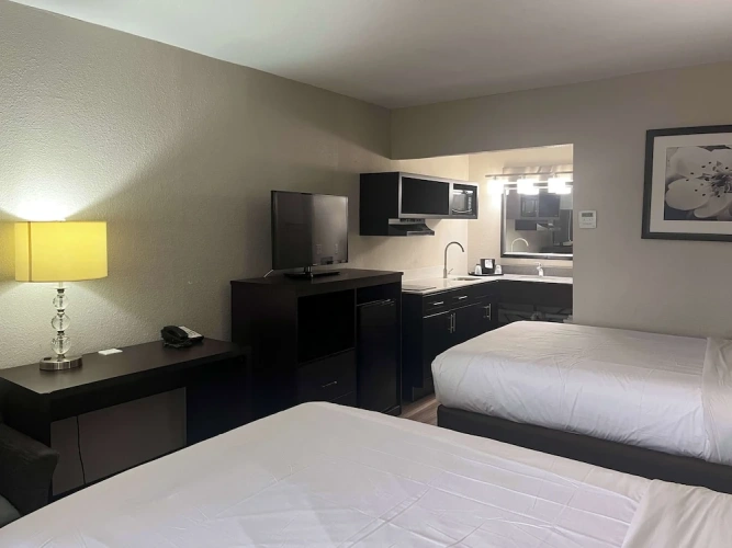 Deluxe Quadruple room