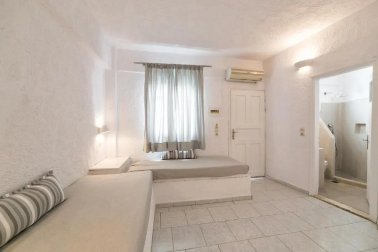 Artemis Suites