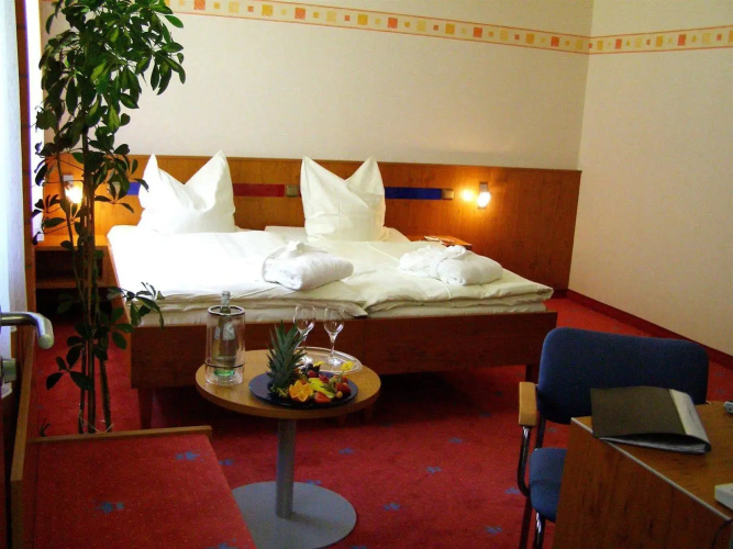 AVALON Hotelpark Königshof