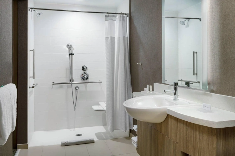 Quadruple Suite