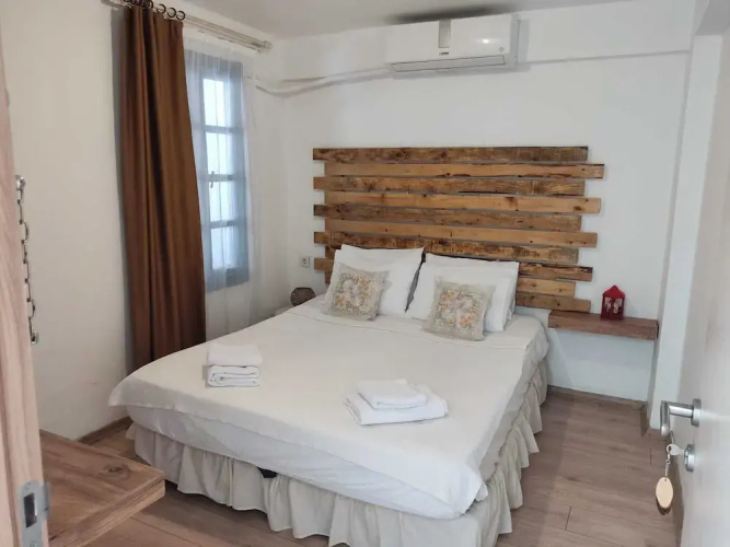 Gül Hanım Konağı