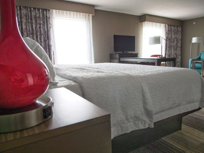 Hampton Inn & Suites Moore