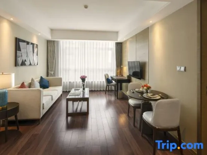 Deluxe Twin Suite